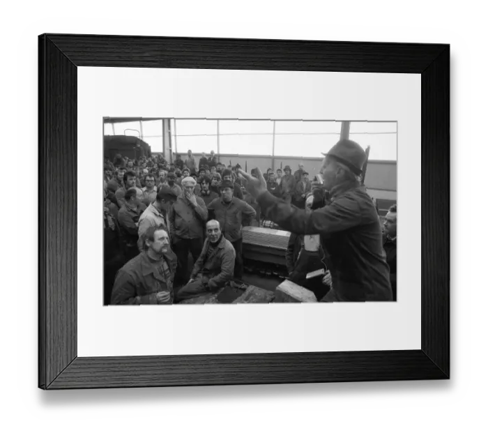 Framed Print : Warning strike by IG Metall in the collective bargaining dispute at Orenstein & paddock on 05 Framed Print : Warning strike by IG Metall in the collective bargaining dispute at Orenstein & paddock on 05