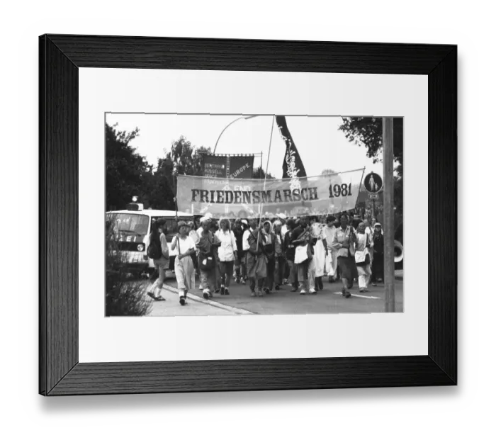 Framed Print : The 1981 Peace March from Copenhagen to Paris reached the cities of Coesfeld (D) and Deurne (NL) on its way