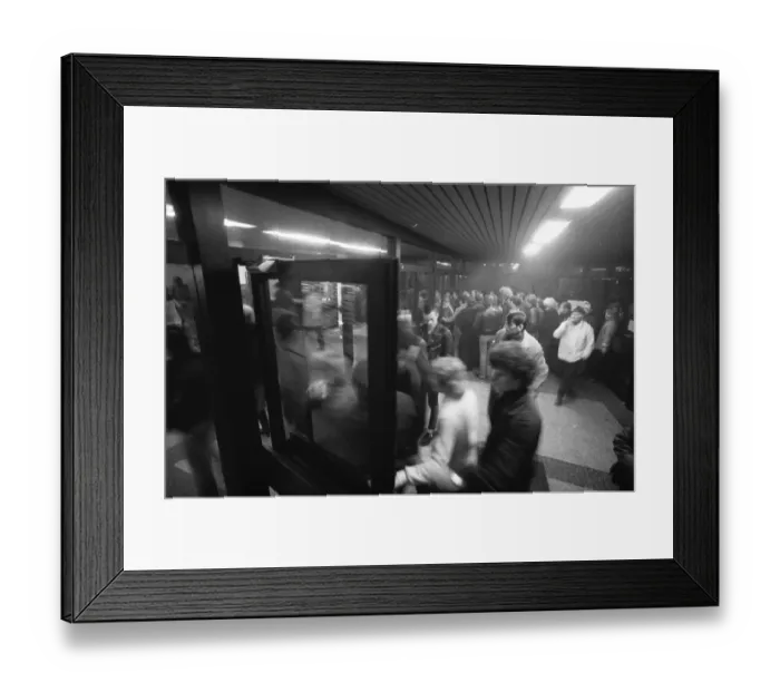 Framed Print : Crowd at the Dortmund Labour Office in the early hours of December 1981