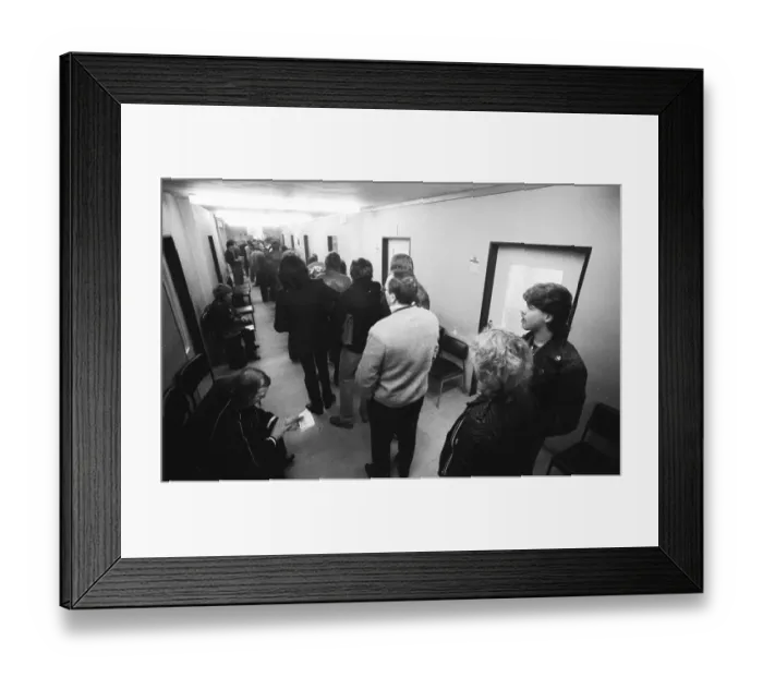 Framed Print : Unemployed at the Labour Office in January 1982 Framed Print : Unemployed at the Labour Office in January 1982