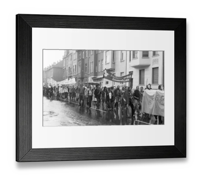 Framed Print : The demonstration of the peace movement against new nuclear missiles and the Natodoppel decision brought about 20 Framed Print : The demonstration of the peace movement against new nuclear missiles and the Natodoppel decision brought about 20