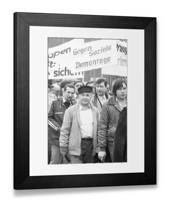Framed Print : All individual trade unions in the DGB demonstrated together with about 50 Framed Print : All individual trade unions in the DGB demonstrated together with about 50