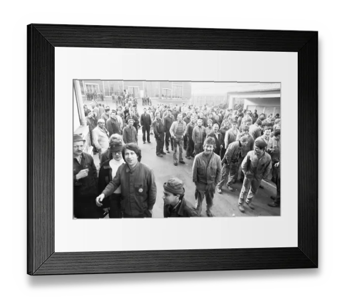 Framed Print : Steelworkers at Orenstein & paddock gathered for a spontaneous strike for wages behind the gates of their factory in