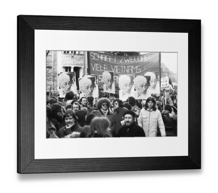 Framed Print : Predominantly students demonstrated in 1982 against US interference in El Salvador