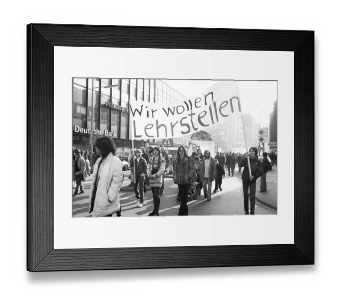 Framed Print : For apprenticeships, against unemployment and austerity policies