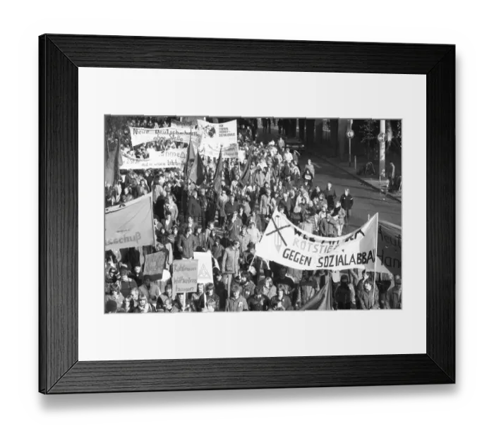 Framed Print : More than 100, 000 followed the DGB's call in 1982 for a large demonstration against unemployment Framed Print : More than 100, 000 followed the DGB's call in 1982 for a large demonstration against unemployment