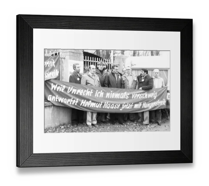 Framed Print : Workers and their works council reacted to the management's intention to stop work at Enka AG in Kassel in 1982 Framed Print : Workers and their works council reacted to the management's intention to stop work at Enka AG in Kassel in 1982