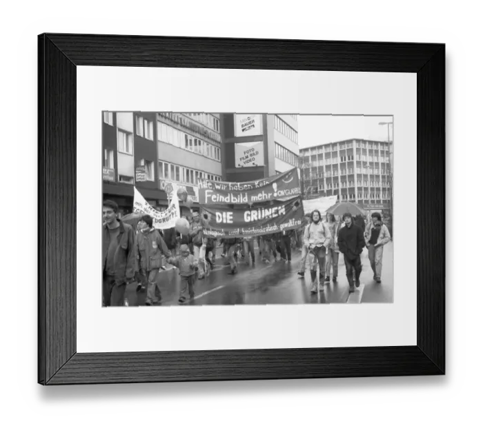 Framed Print : The 1990 Easter March was marked by the change in the Eastern Bloc Framed Print : The 1990 Easter March was marked by the change in the Eastern Bloc
