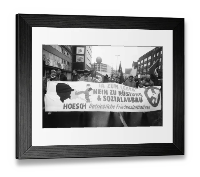 Framed Print : The 1990 Easter March was marked by the change in the Eastern Bloc Framed Print : The 1990 Easter March was marked by the change in the Eastern Bloc