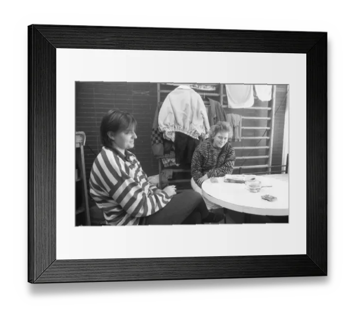 Framed Print : The refugees in 1990 were the resettlers from the territory of the GDR who arrived in large streams Framed Print : The refugees in 1990 were the resettlers from the territory of the GDR who arrived in large streams