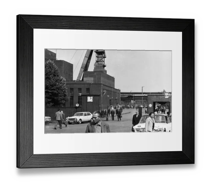 Framed Print : Due to the energy and mining crisis Framed Print : Due to the energy and mining crisis