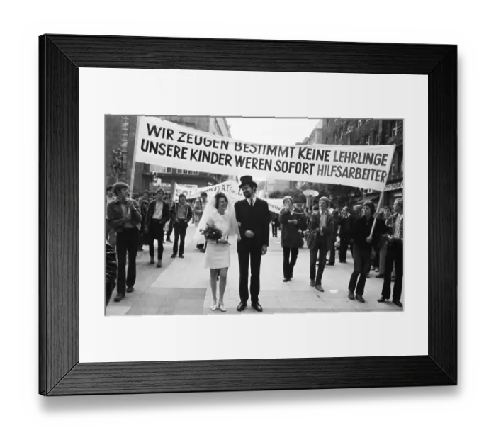 Framed Print : In the years 1965 to 1971, apprentices Framed Print : In the years 1965 to 1971, apprentices