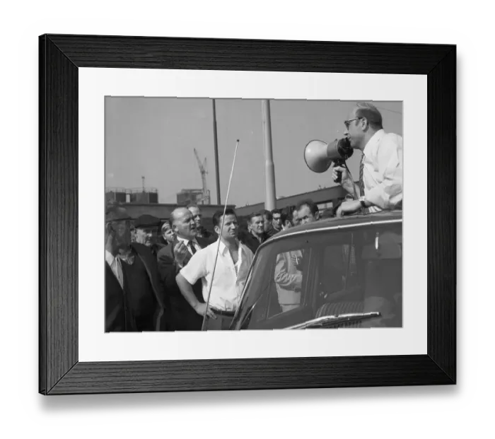 Framed Print : The expansion of the spontaneous strikes in September 1969 extended to the Ruhr area Framed Print : The expansion of the spontaneous strikes in September 1969 extended to the Ruhr area