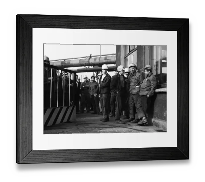 Framed Print : The expansion of the spontaneous strikes in September 1969 extended to the Ruhr area