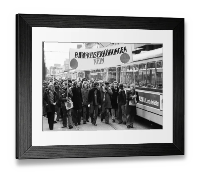 Framed Print : Demonstrations from 1-5 April 1975 in the centre of Hanover Framed Print : Demonstrations from 1-5 April 1975 in the centre of Hanover