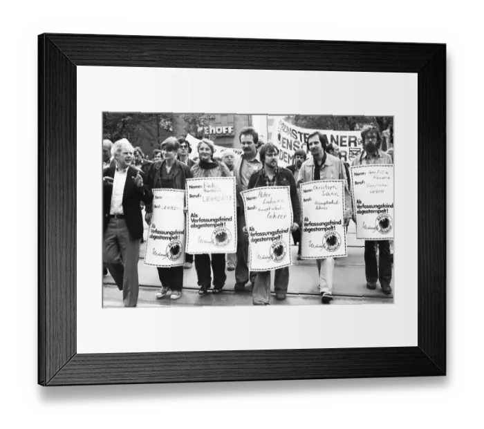 Framed Print : The Dortmund Regional Court's court hearing against train conductor Hans-Juergen Langmann was accompanied by