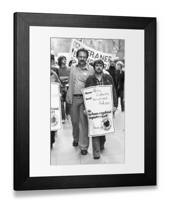 Framed Print : The Dortmund Regional Court's court hearing against train conductor Hans-Juergen Langmann was accompanied by