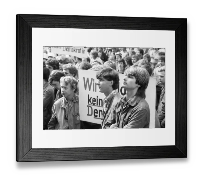 Framed Print : IG Metall warning strike at Hoesch AG Westfalenhuette to preserve co-determination on 29 Framed Print : IG Metall warning strike at Hoesch AG Westfalenhuette to preserve co-determination on 29