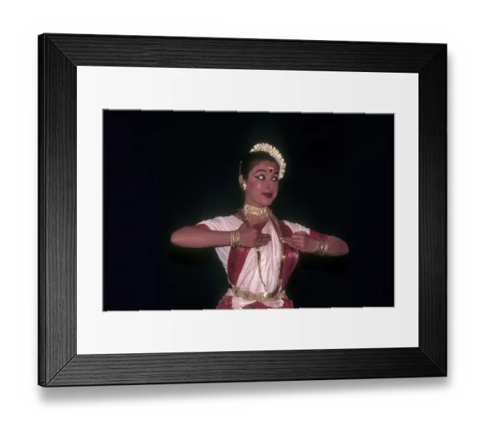 Framed Print : Mohiniyattam Mohiniattam, a classical dance form from Kerala Framed Print : Mohiniyattam Mohiniattam, a classical dance form from Kerala