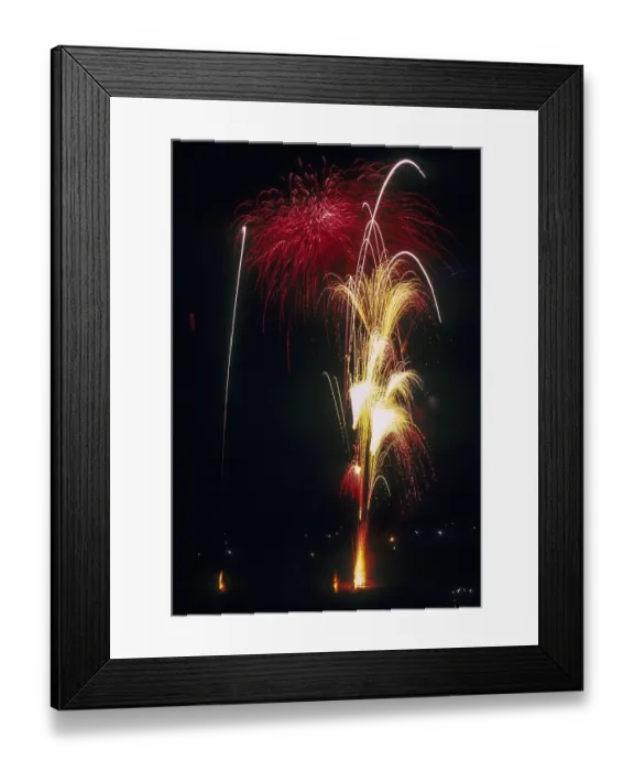 Framed Print : Fireworks at Pooram Festival in Thrissur Trichur Framed Print : Fireworks at Pooram Festival in Thrissur Trichur