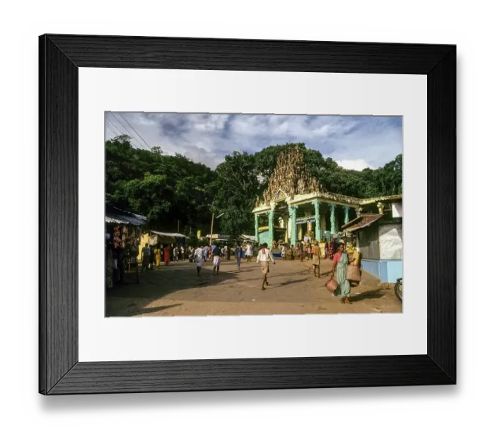 Framed Print : Thirukuttralanathar Swamy Siva Temple in Courtalam Kutralam Kuttalam