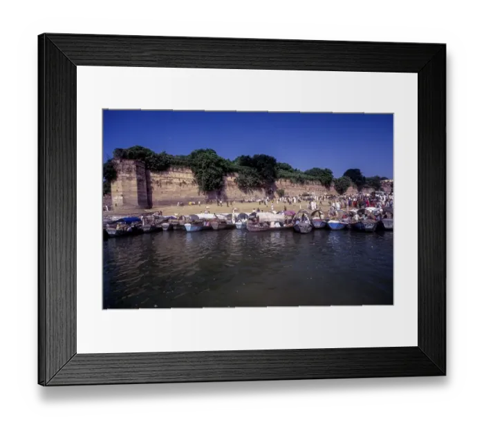 Framed Print : Akbar fort in Allahabad, Uttar Pradesh Framed Print : Akbar fort in Allahabad, Uttar Pradesh