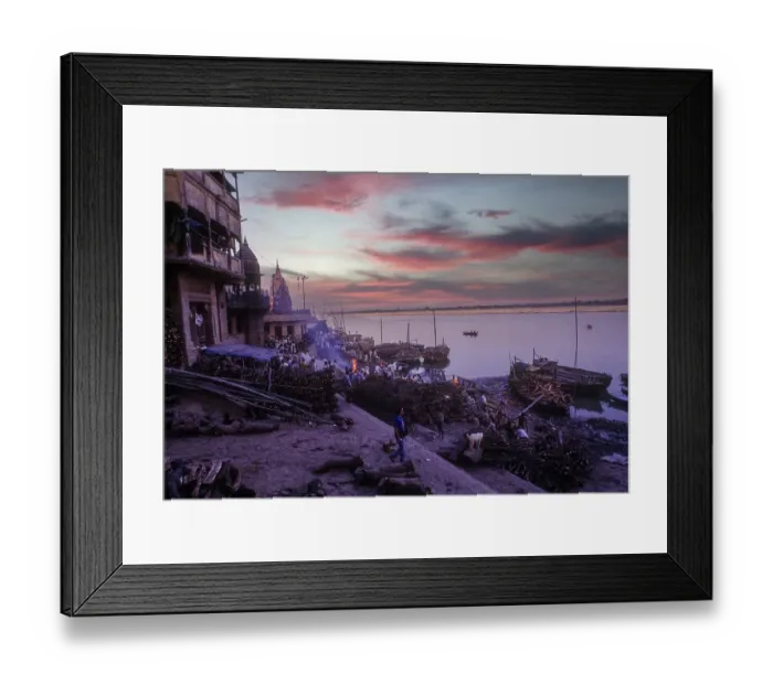Framed Print : The Manikarnika Mahashamshan where every devout Hindu wishes to die and be cremated at Varanasi Benaras