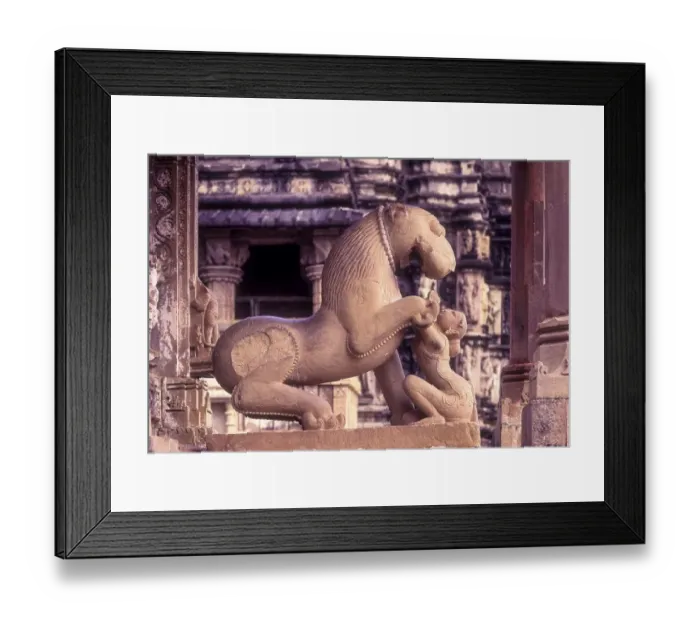 Framed Print : Sculptures of a mythical lion and woman at the Kandariya Mahadeva in Khajuraho Framed Print : Sculptures of a mythical lion and woman at the Kandariya Mahadeva in Khajuraho