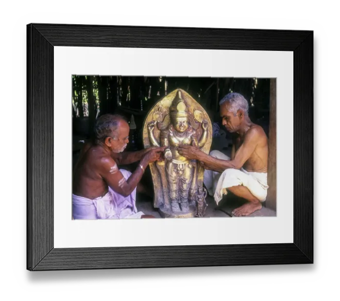 Framed Print : Artisans making bronze Sculpture in Kunnamangalam
