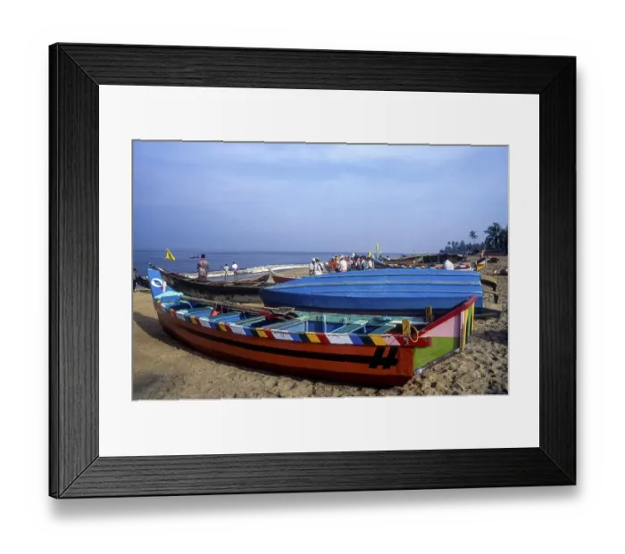 Framed Print : Tanur Small coastal fishing town near Tirur