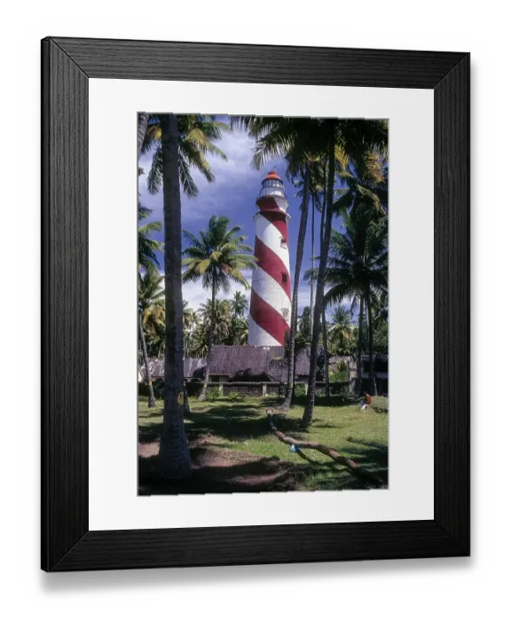 Framed Print : Tangasseri Thangassery Lighthouse at Kollam Quilon