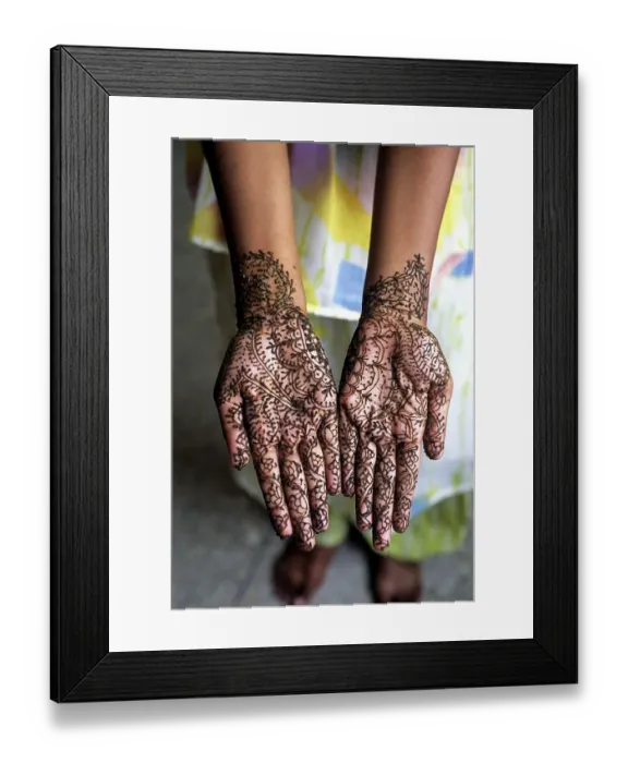 Framed Print : A woman showing mehandi henna applied hands