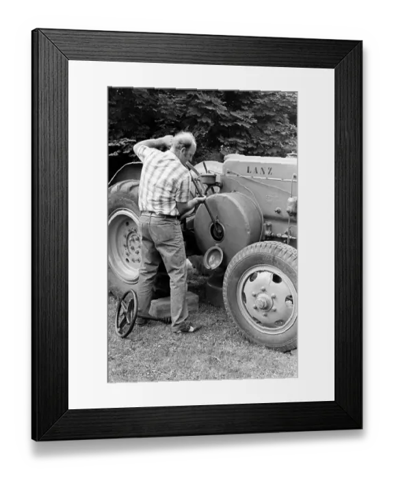 Framed Print : Lanz Bulldog Meeting, Markkleeberg