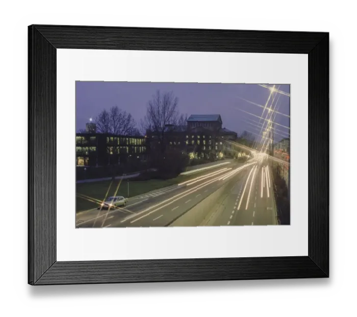 Framed Print : Konrad-Adenauer-Strasse in the evening with state parliament
