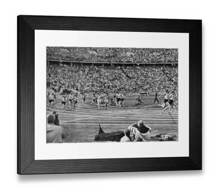 Framed Print : Women's relay, with a considerable lead the German team enters the home stretch Framed Print : Women's relay, with a considerable lead the German team enters the home stretch