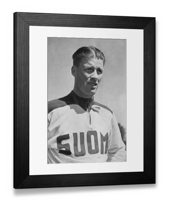 Framed Print : Gunnar Hoeckert (Finland), Olympic champion over 5