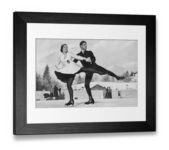 Framed Print : Figure skating, pairs, Rotter-Szollas (Hungary)