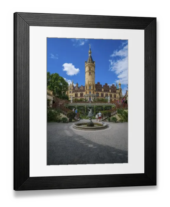 Framed Print : Schwerin, Mecklenburg-Vorpommern Framed Print : Schwerin, Mecklenburg-Vorpommern