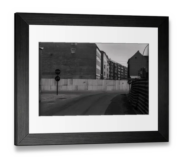 Framed Print : GDR, Berlin, 1. 4. 1988, construction fence on Linienstrasse