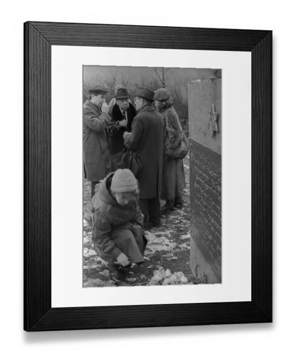 Framed Print : GDR, Berlin, 27 February 1988
