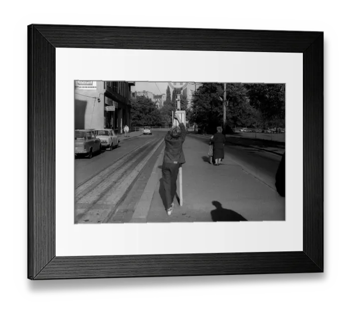 Framed Print : GDR, Berlin, 07. 10. 1987, Hackescher Markt tram stop (also S-Bahn station)