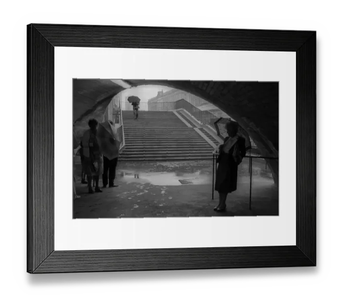 Framed Print : GDR, Berlin, 25. 7. 1987, Spree Tunnel under Karl-Liebknecht-Strasse Framed Print : GDR, Berlin, 25. 7. 1987, Spree Tunnel under Karl-Liebknecht-Strasse
