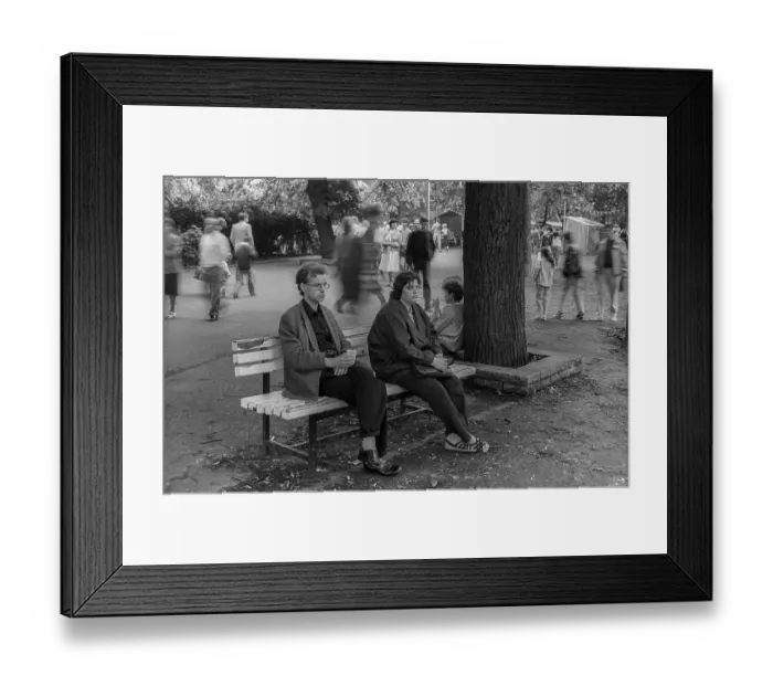 Framed Print : GDR, Berlin, 17. 06. 1987, Paar