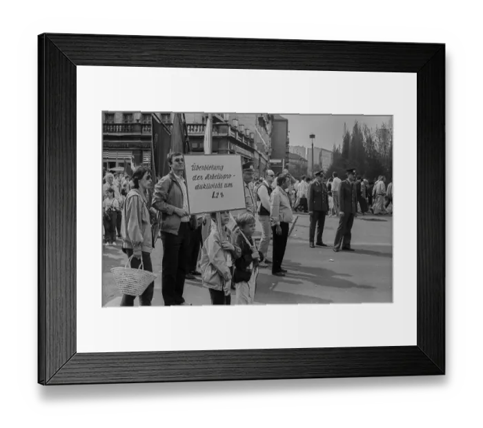 Framed Print : GDR, Berlin, 01. 05. 1987, 1. May 1987 rally on Karl-Marx-Allee