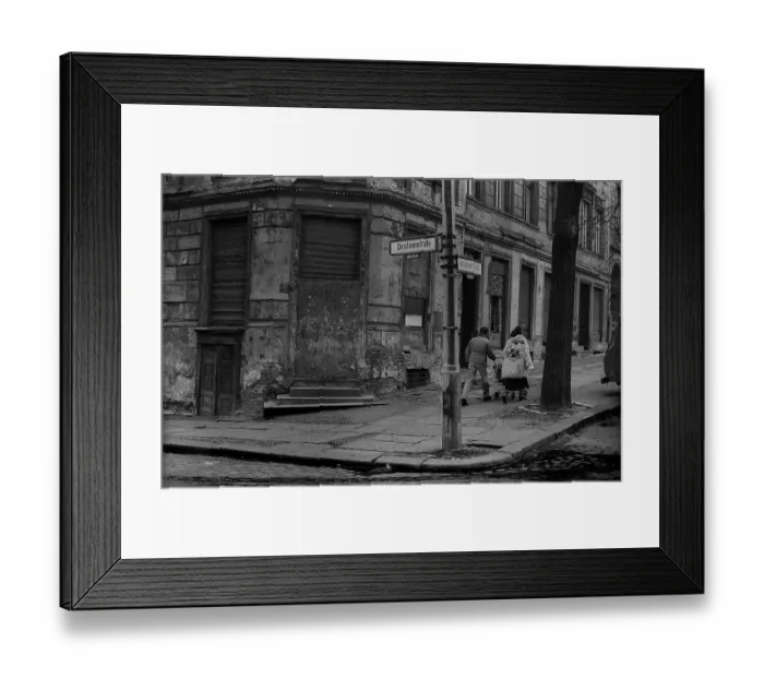 Framed Print : GDR, Berlin, 16. 3. 1987, long since closed pub on the corner of Christinenstrasse Framed Print : GDR, Berlin, 16. 3. 1987, long since closed pub on the corner of Christinenstrasse