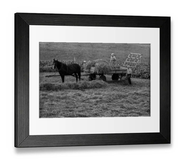 Framed Print : GDR, Oberlichtenau, 09. 07. 1977