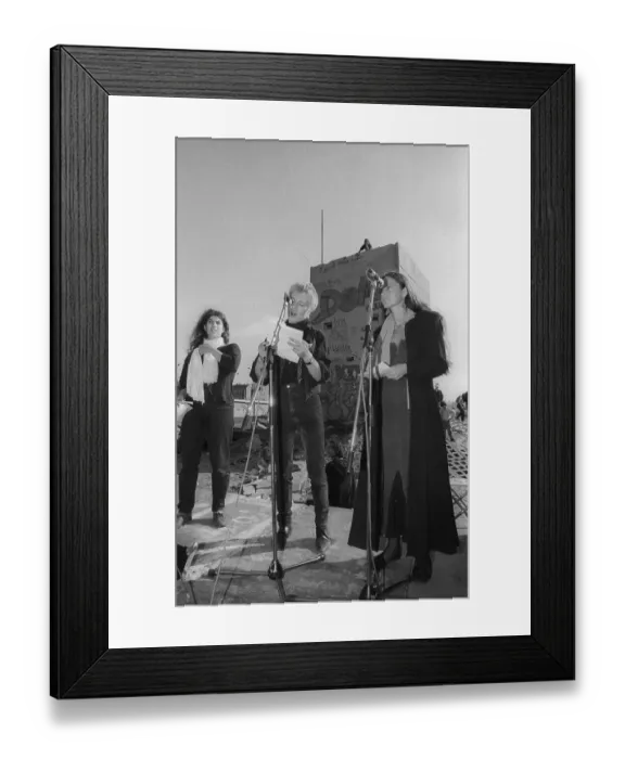 Framed Print : GDR, Berlin, 03. 10