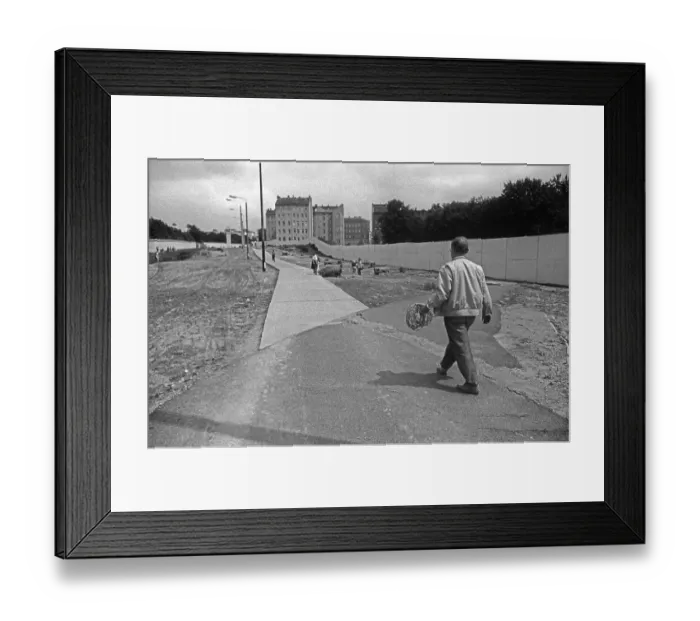 Framed Print : GDR, Berlin, 13 June 1990, demolition of the Wall on Bernauer Strasse