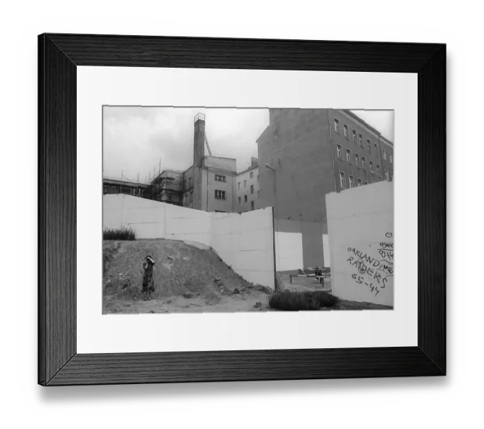 Framed Print : GDR, Berlin, 13 June 1990, demolition of the Wall on the historic Bernauer Strasse