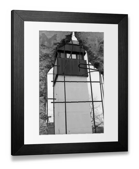 Framed Print : GDR, Berlin, 11. 01. 1990, watchtower Framed Print : GDR, Berlin, 11. 01. 1990, watchtower
